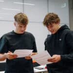 louis und matthis beim bingo